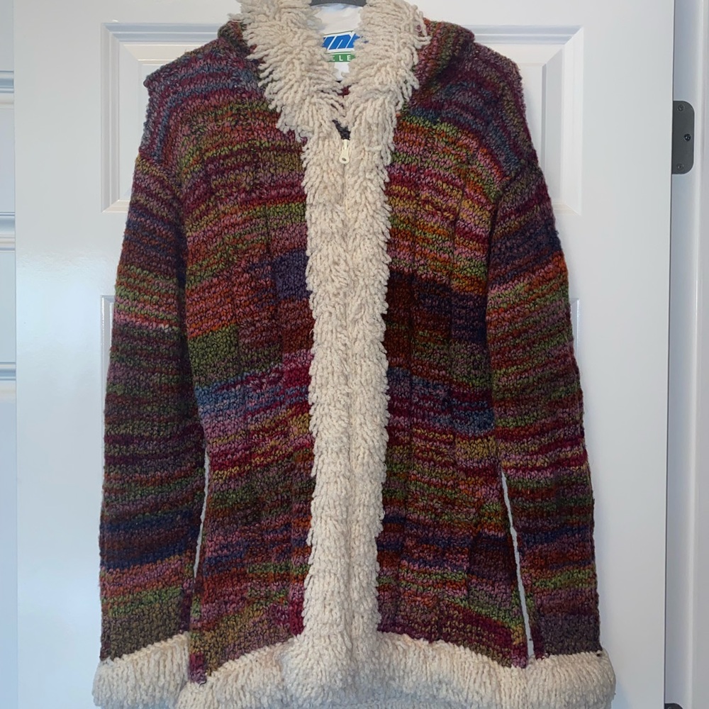 Amano Artesanias Sweater